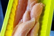 猫咪的鸡脯肉煮制时间究竟多久合适？（科学饲养，为猫咪煮制美味鸡脯肉的最佳时间探索）